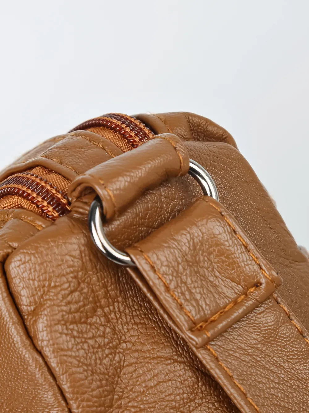 Sac à bandoulière en cuir synthétique tressé – Sac à main femme de taille moyenne avec plusieurs fermetures éclair