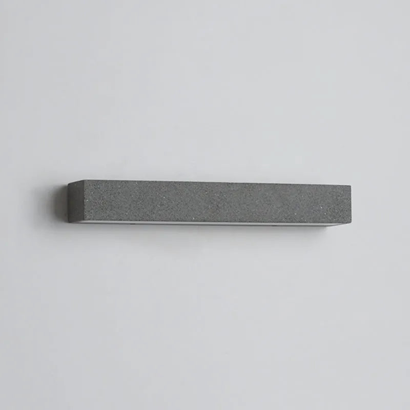 Fyra LED Outdoor Wall Light – Elegant Black & White Design