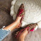 Orthopedic-Inspired Soft Suede Leopard Pointed Loafers
