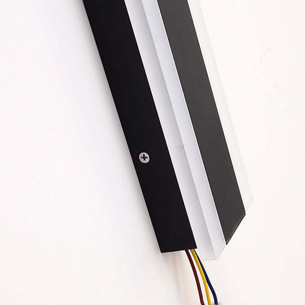 Nexa Symmetrical Outdoor Wall Lamp