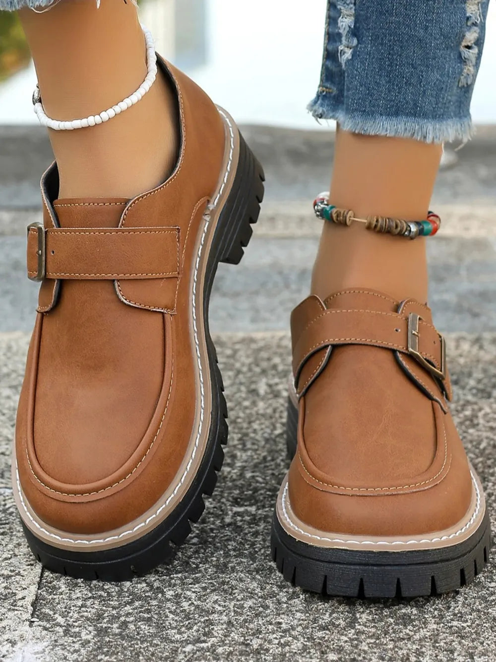 Leather Round Toe Buckle Loafers