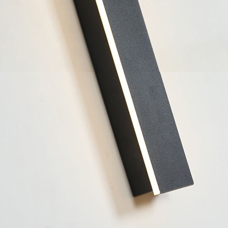 Silex Modern Linear Outdoor Wall Light