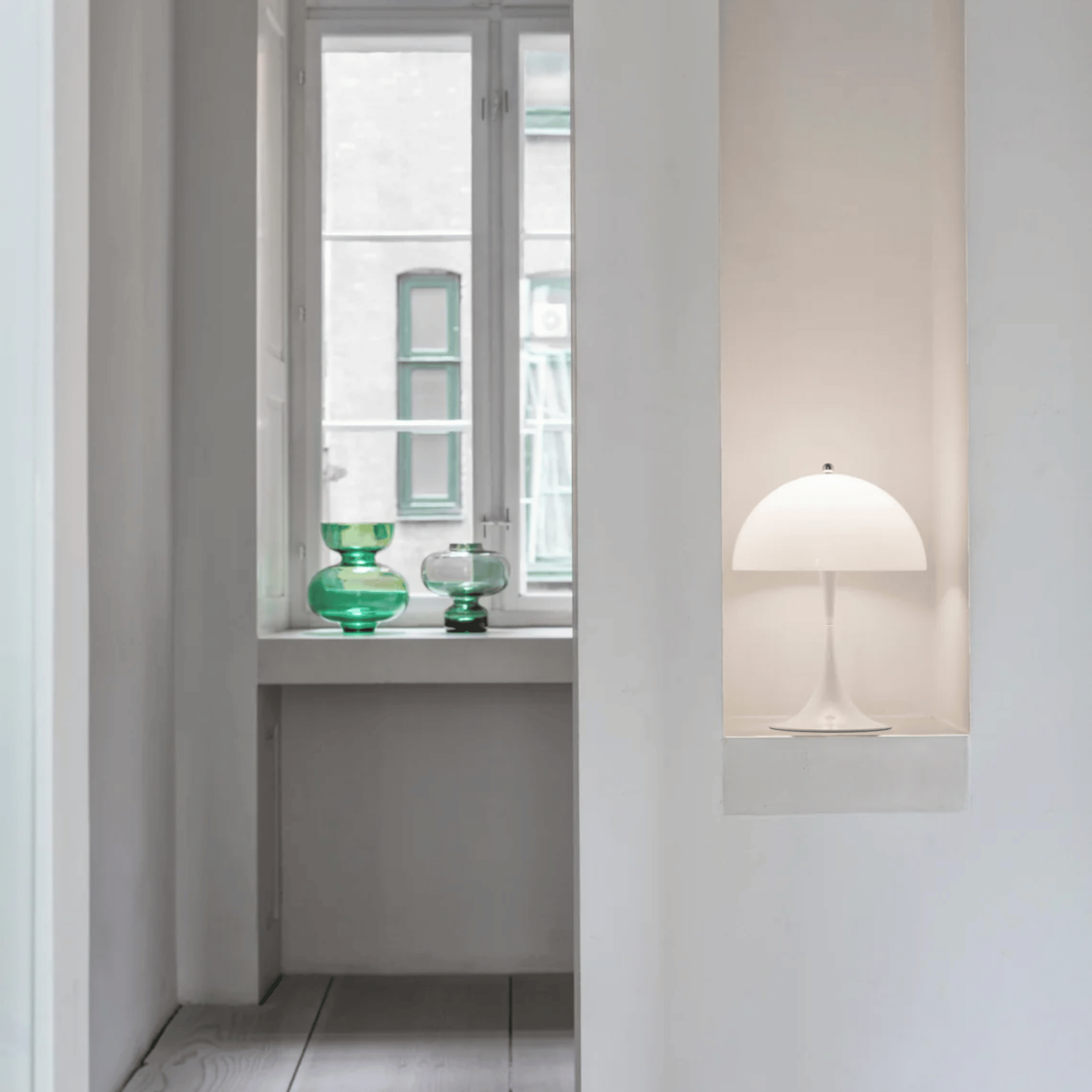 GlowCap Retro LED Desk Light Minimalist Scandinavian Bedside Dining — White Silver Chrome