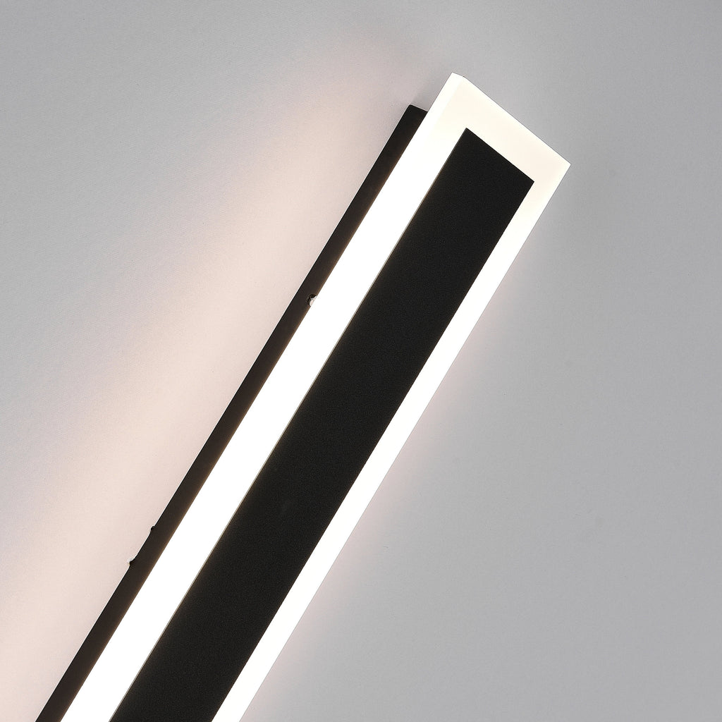 Vynn Modern Linear Outdoor Wall Lamp
