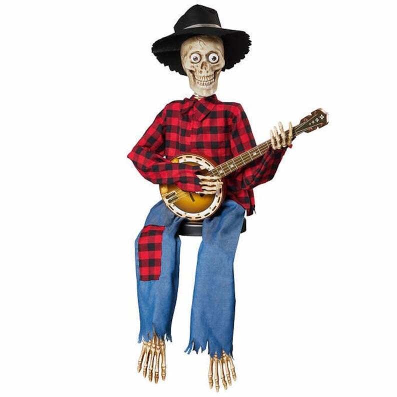 Animated Dueling Banjo Skeletons