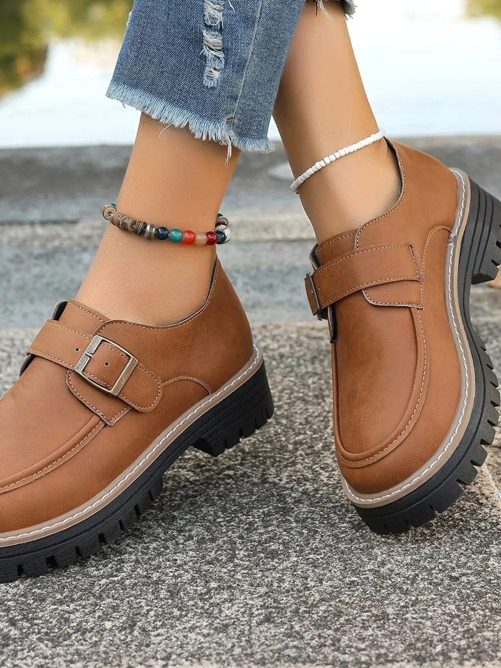 Leather Round Toe Buckle Loafers