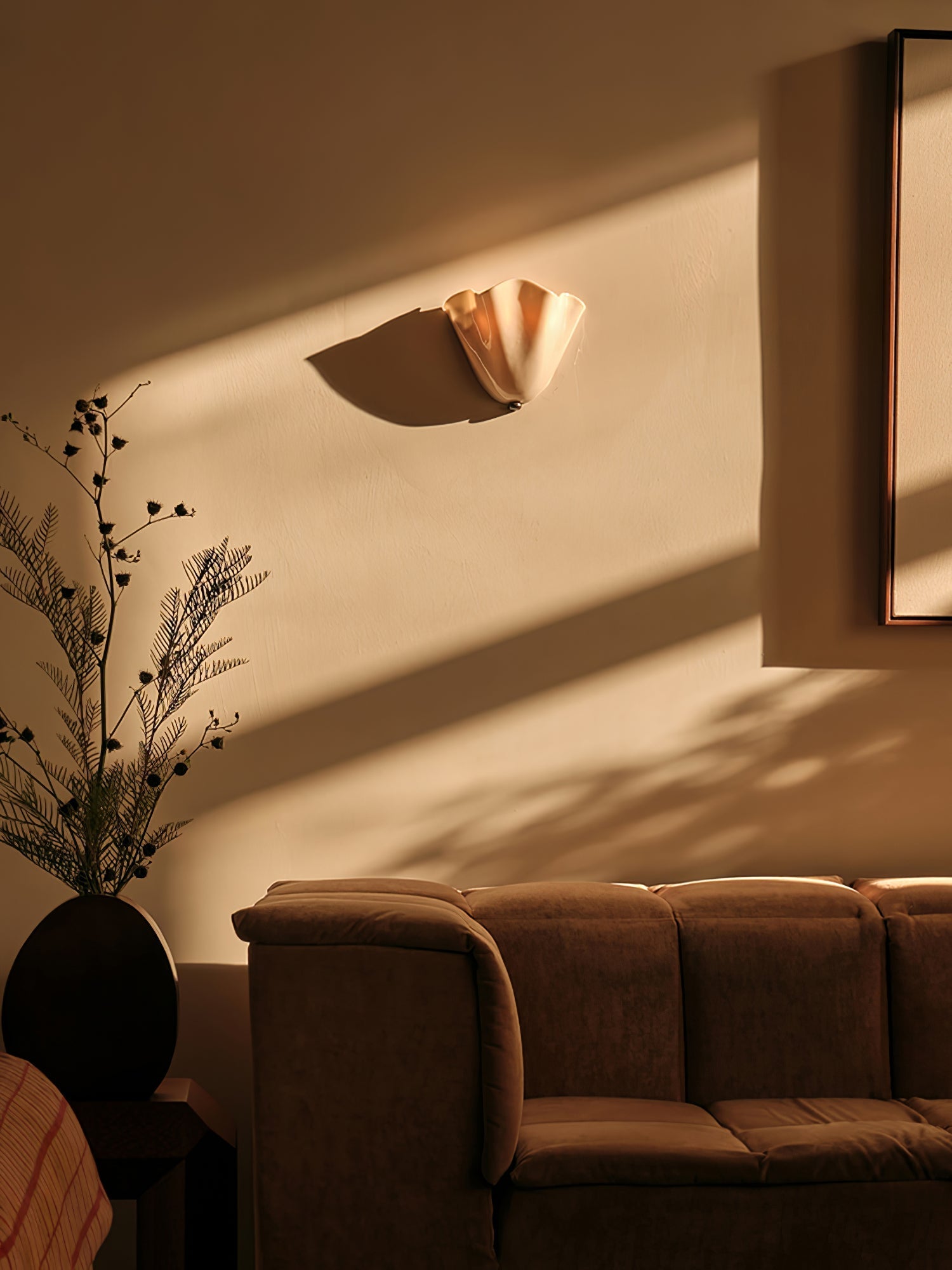 Petalia Glass Wall Sconce Art Deco LED Bedroom Living Room Hallway — Beige Green Brown Amber