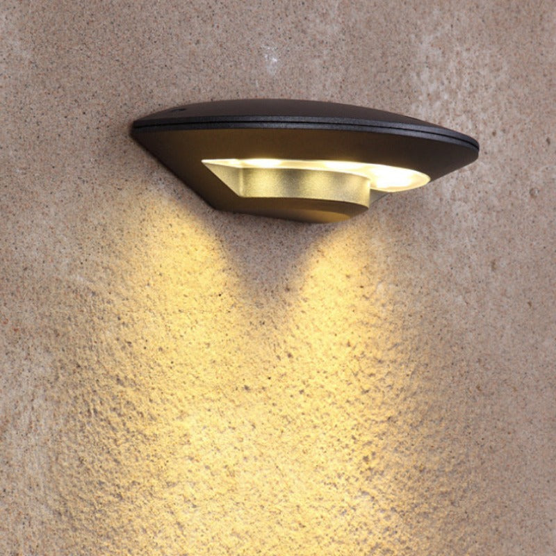 Ray Flying Saucer Outdoor Wall Lamp – Black Metal LED Light