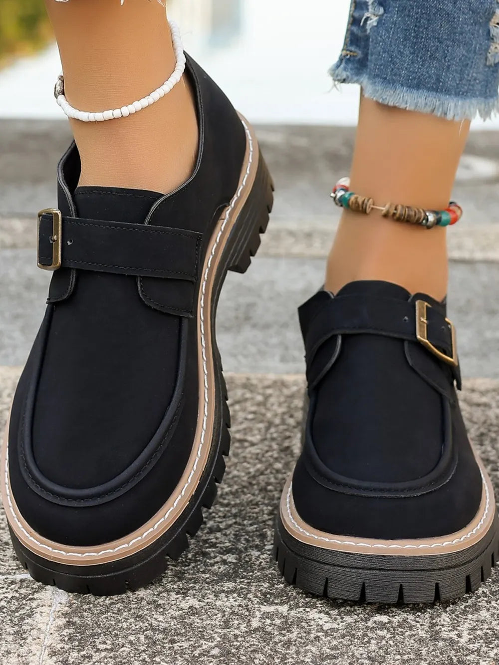 Leather Round Toe Buckle Loafers