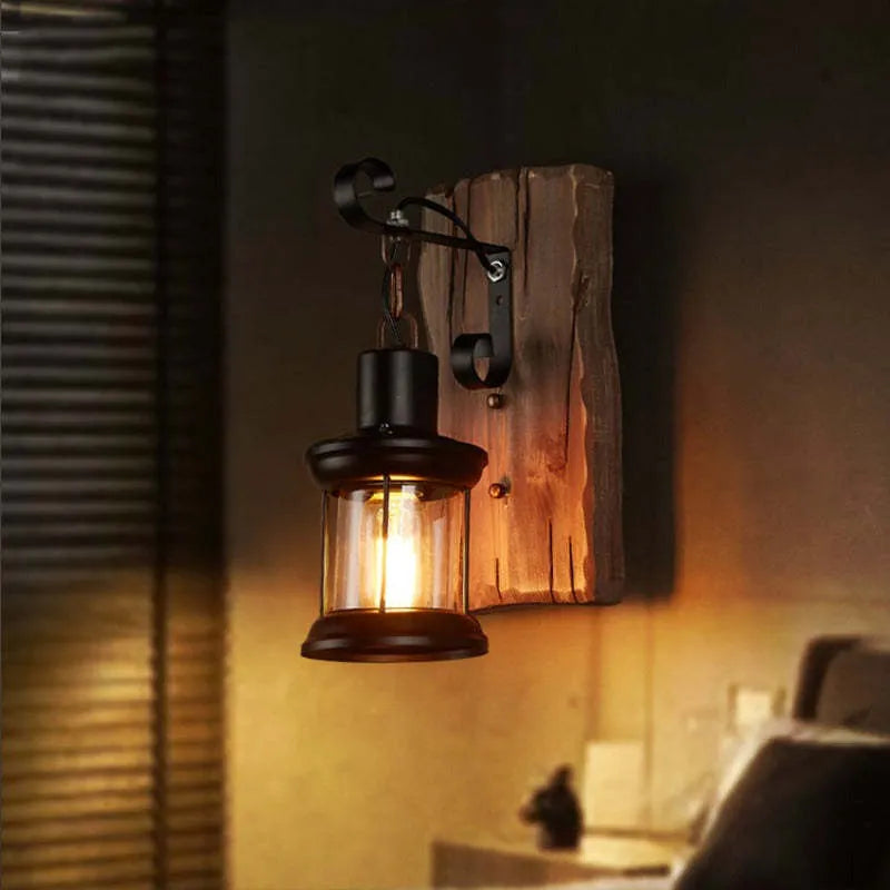 Austin Vintage Lantern Wall Lamp – Classic Industrial Metal Design