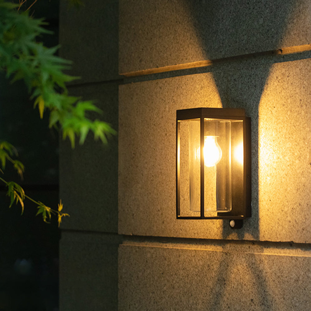 Ray Modern Rectangular Solar-Powered Waterproof Glass Outdoor Wall Light