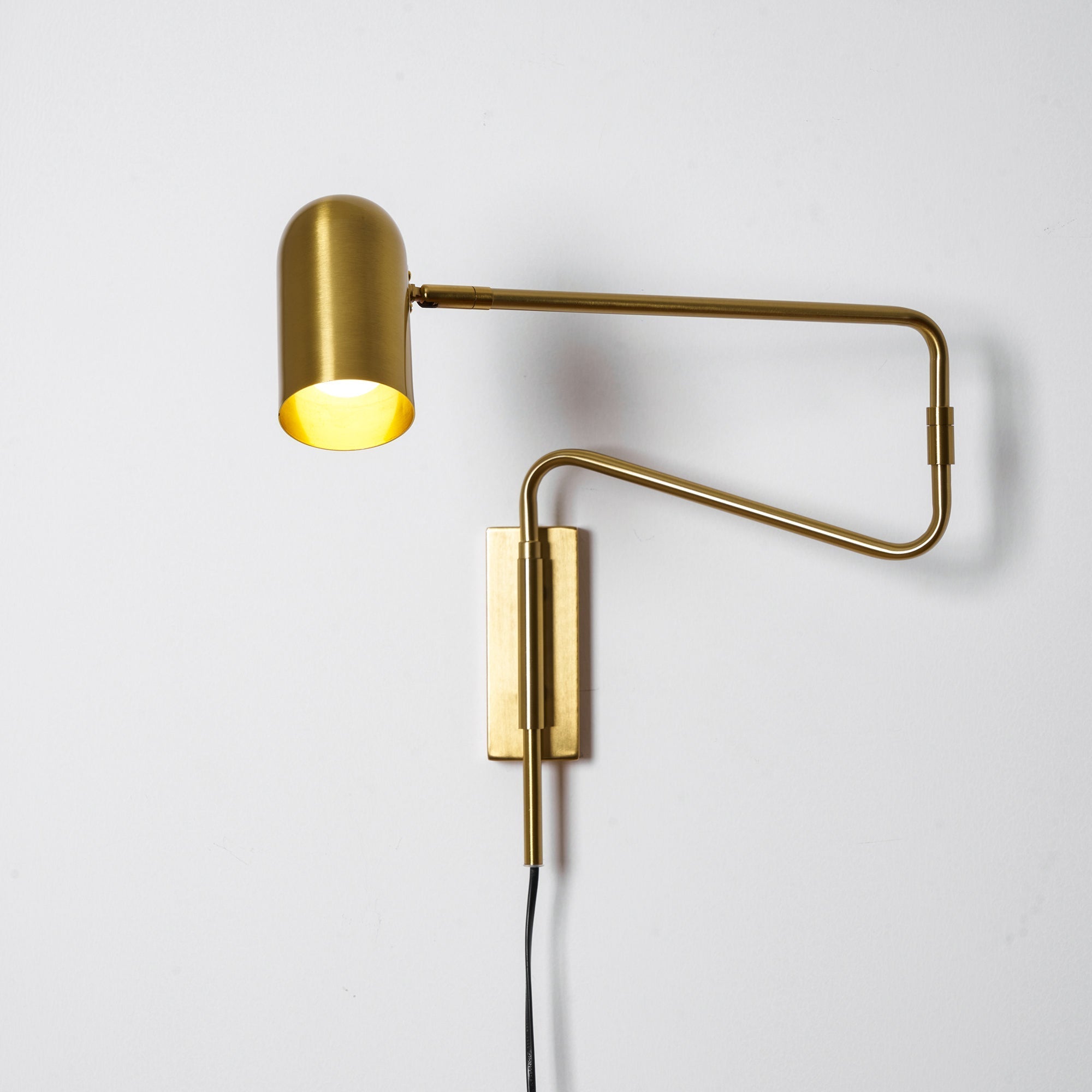 Adjustable Arm Plug-In Wall Lamp Swing Arm Bedroom Living Room Bedside — Gold Black US Plug