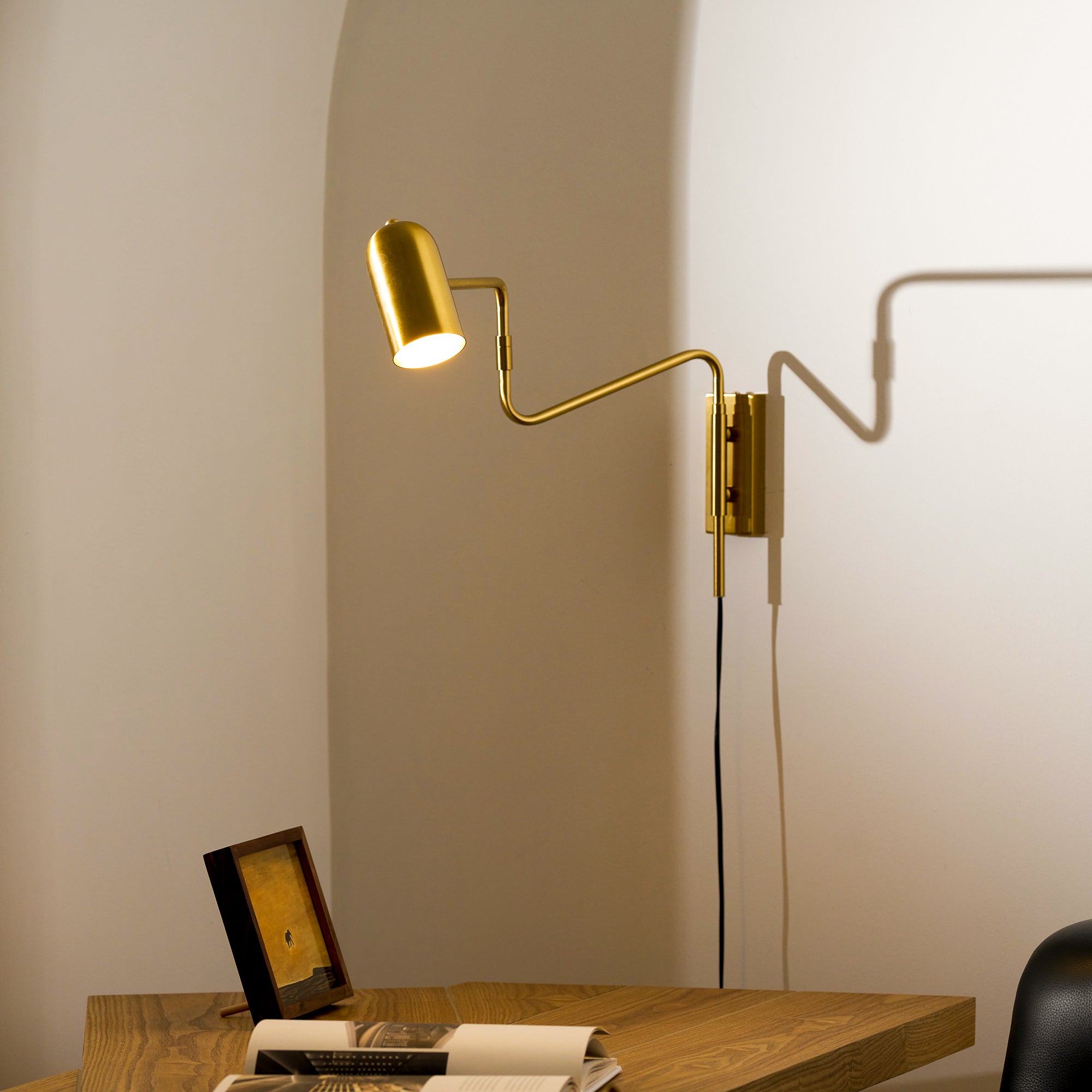Adjustable Arm Plug-In Wall Lamp Swing Arm Bedroom Living Room Bedside — Gold Black US Plug