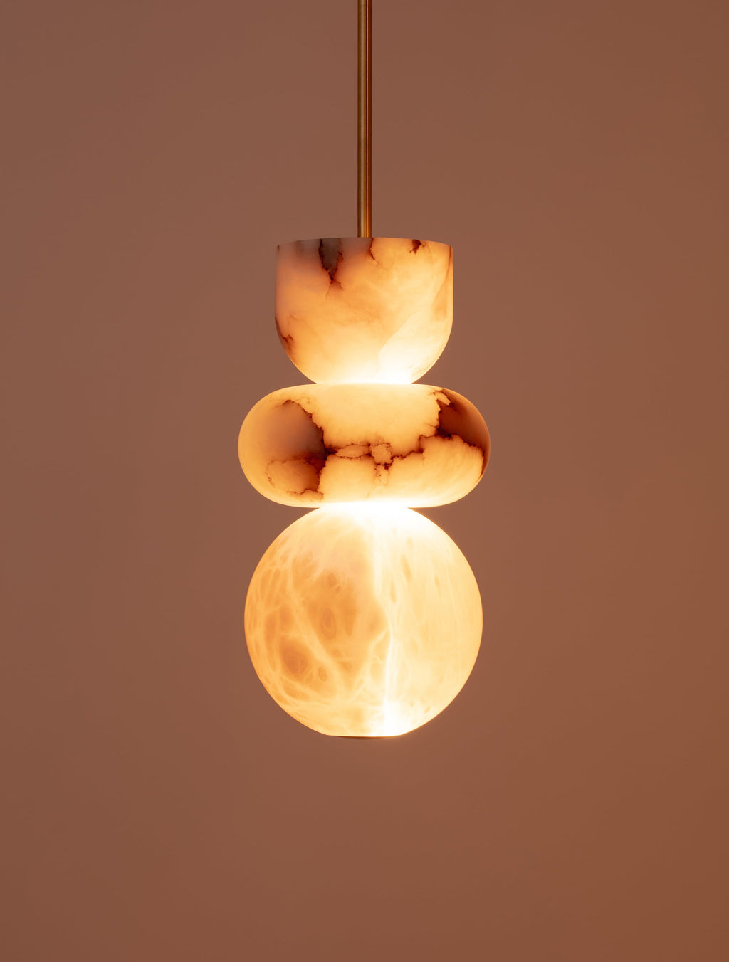 Rauduvyn Modern Totem Alabaster Pendant Light