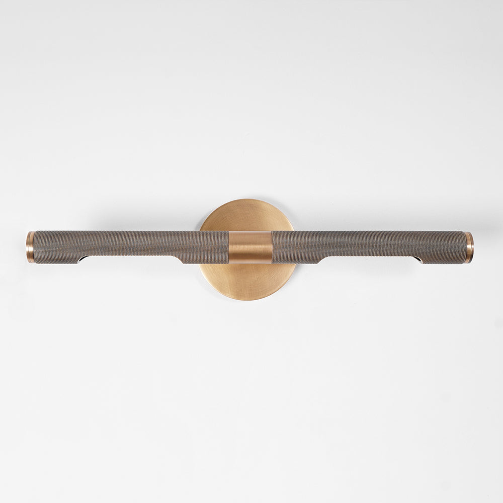 Solvain Modern Brass LED Wall Sconce – Elegant Contemporary Lighting