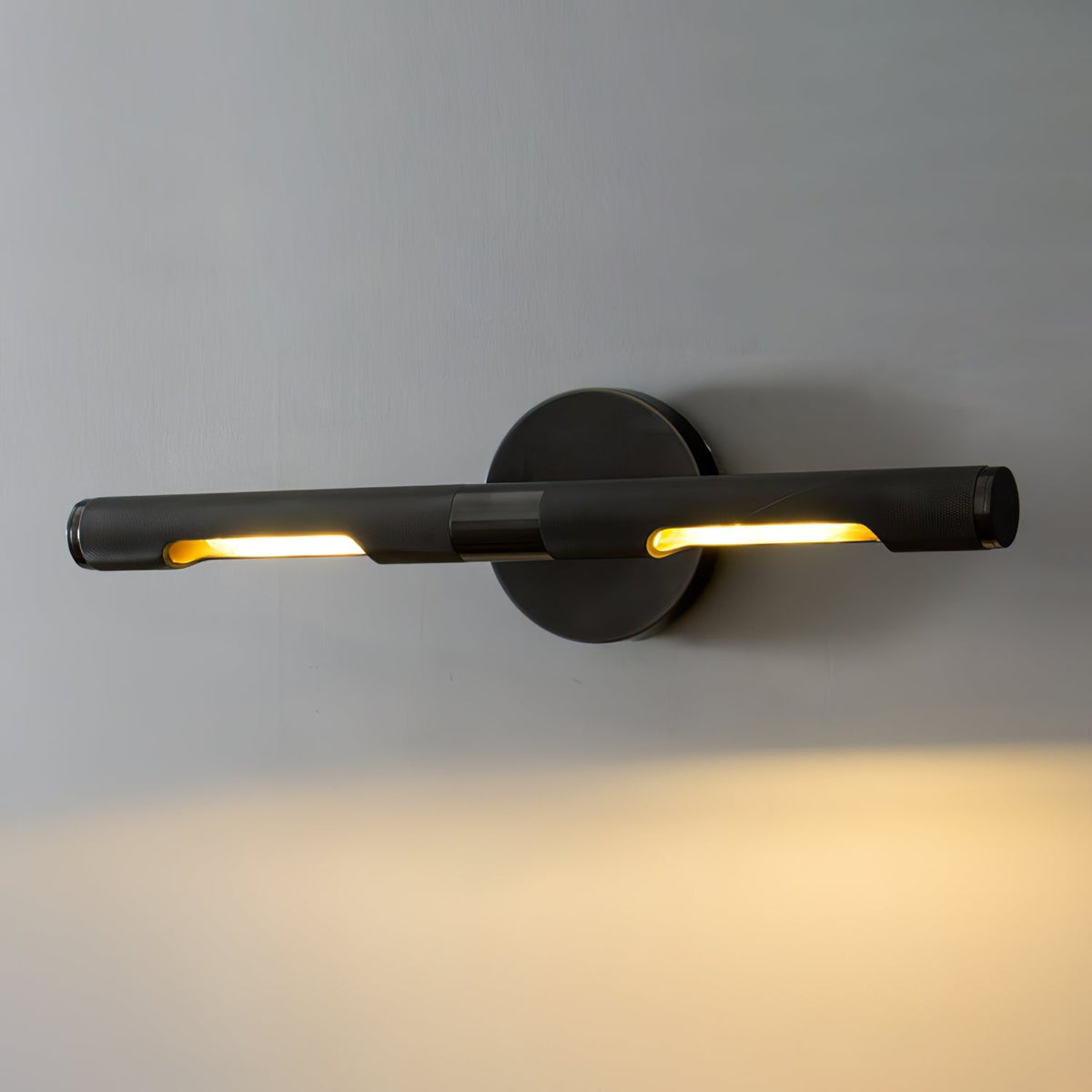 Solvain Modern Brass LED Wall Sconce – Elegant Contemporary Lighting