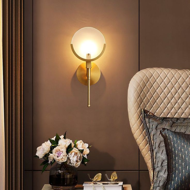 Bravi Brass Wall Sconce with Alabaster Shade