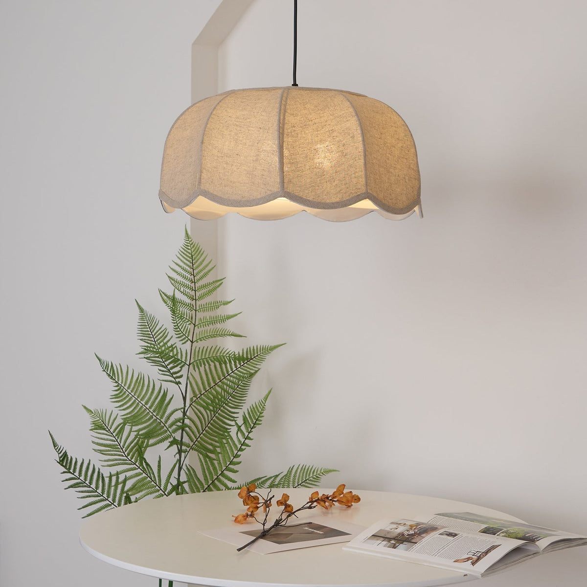 Sora Banana Leaf Pendant Light