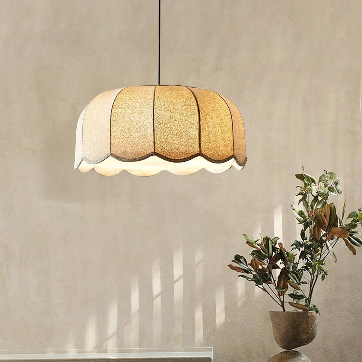 Sora Banana Leaf Pendant Light
