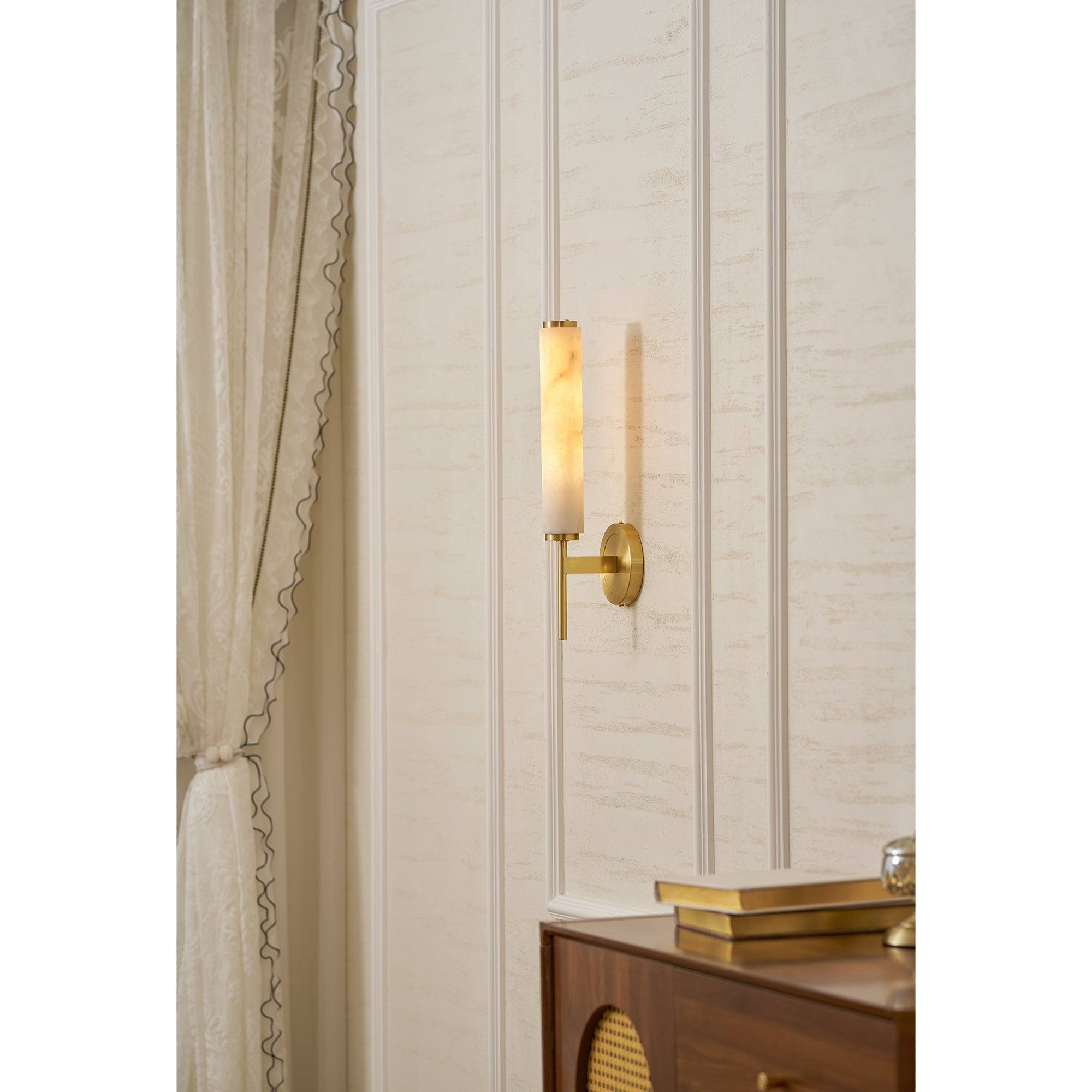 Brindisi Alabaster Wall Lamp Brass Black Dimmable Bedroom Living Room — 1 to 2 Heads