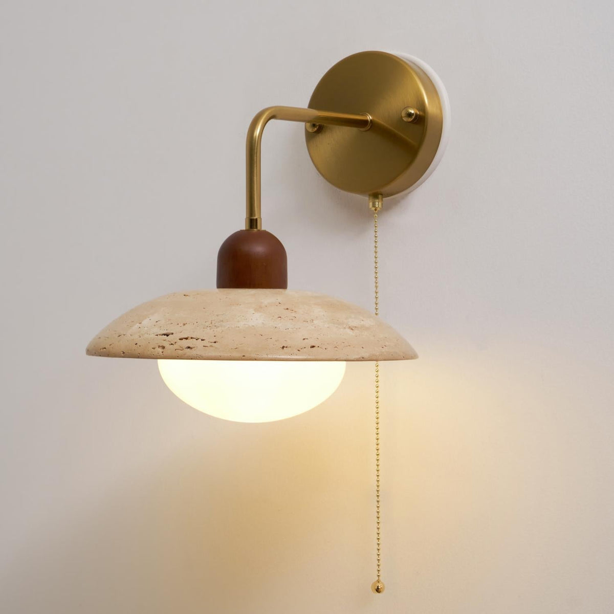 Cavone Travertine Wall Sconce – Elegant Natural Stone Accent Lighting