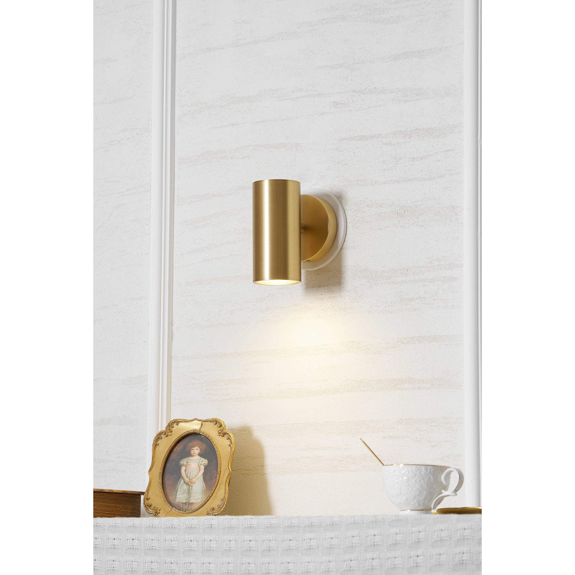 Champeaux Plaster Wall Sconce Handcrafted LED Warm White Bedroom Living Room Hallway — 2 Sizes