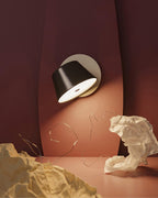 Fivra Modern Dual-Shade Wall Lamp