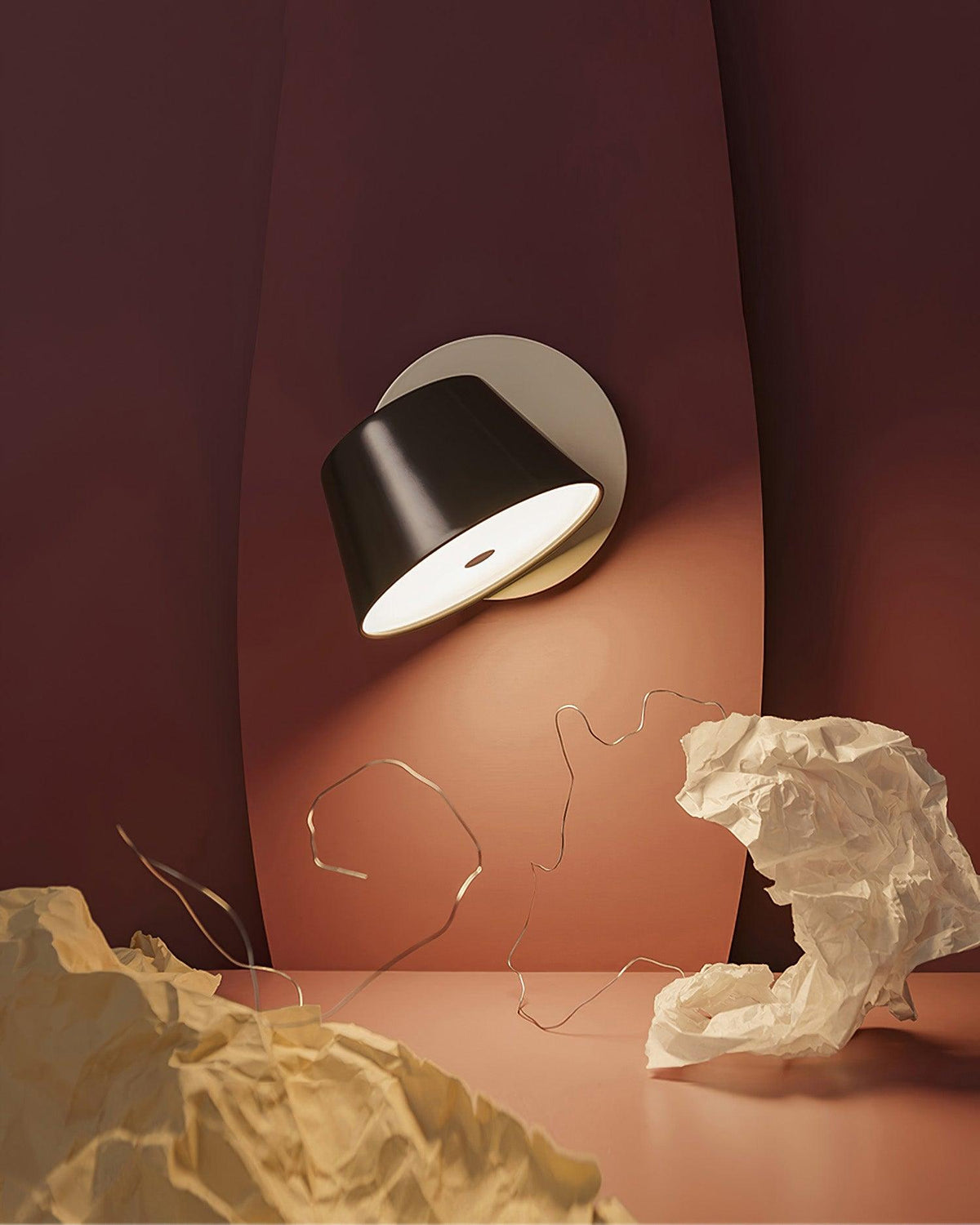 Fivra Modern Dual-Shade Wall Lamp