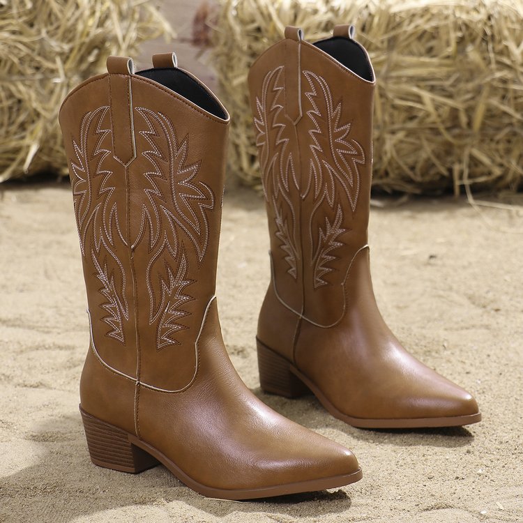 Women's Embroidered Ankle Boots - Chunky Heel Tribal Pattern Round Toe Martin Boots