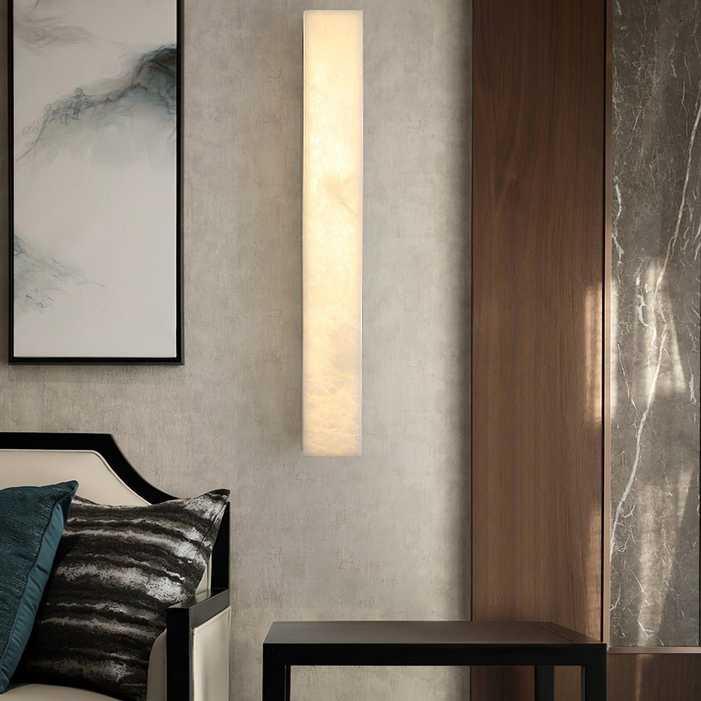 Isen Linear Wall Lamp – Elegant Brass & Alabaster Lighting