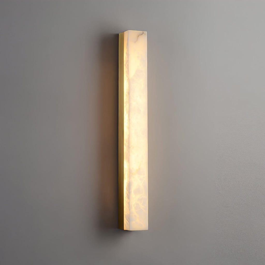 Isen Linear Wall Lamp – Elegant Brass & Alabaster Lighting
