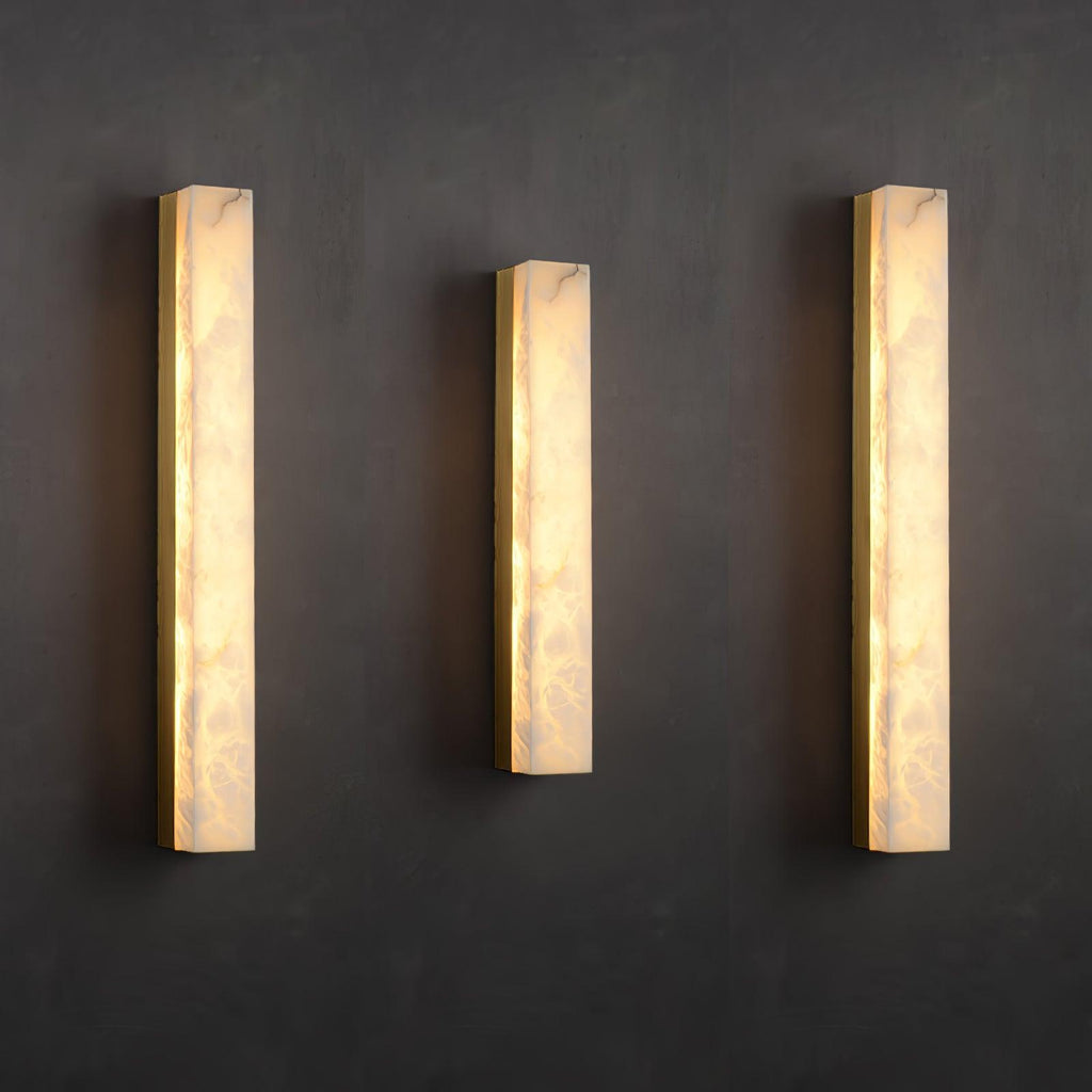 Isen Linear Wall Lamp – Elegant Brass & Alabaster Lighting