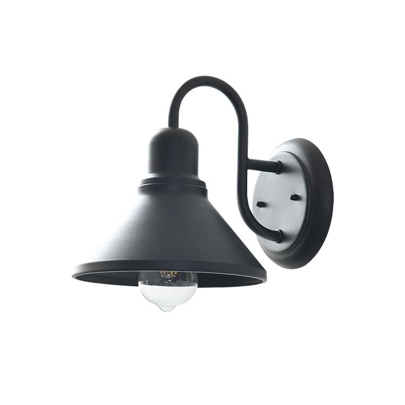 Ray Vintage Cone-Shaped Outdoor Wall Lamp