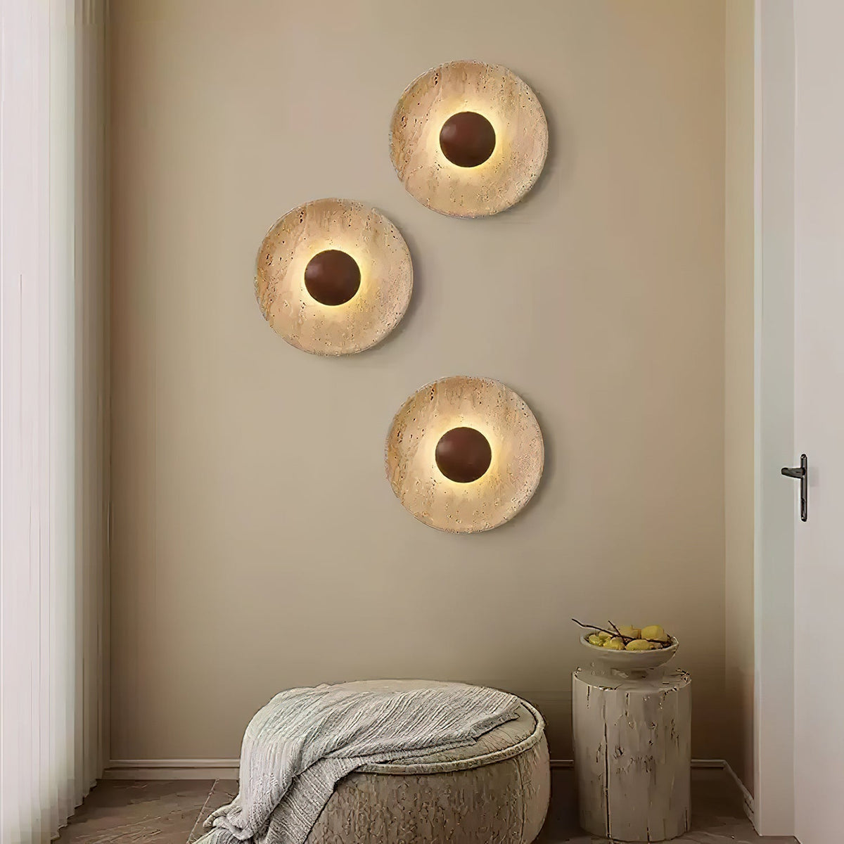 Ritta Sun Travertine Wall Light – Elegant Natural Stone Accent Lighting