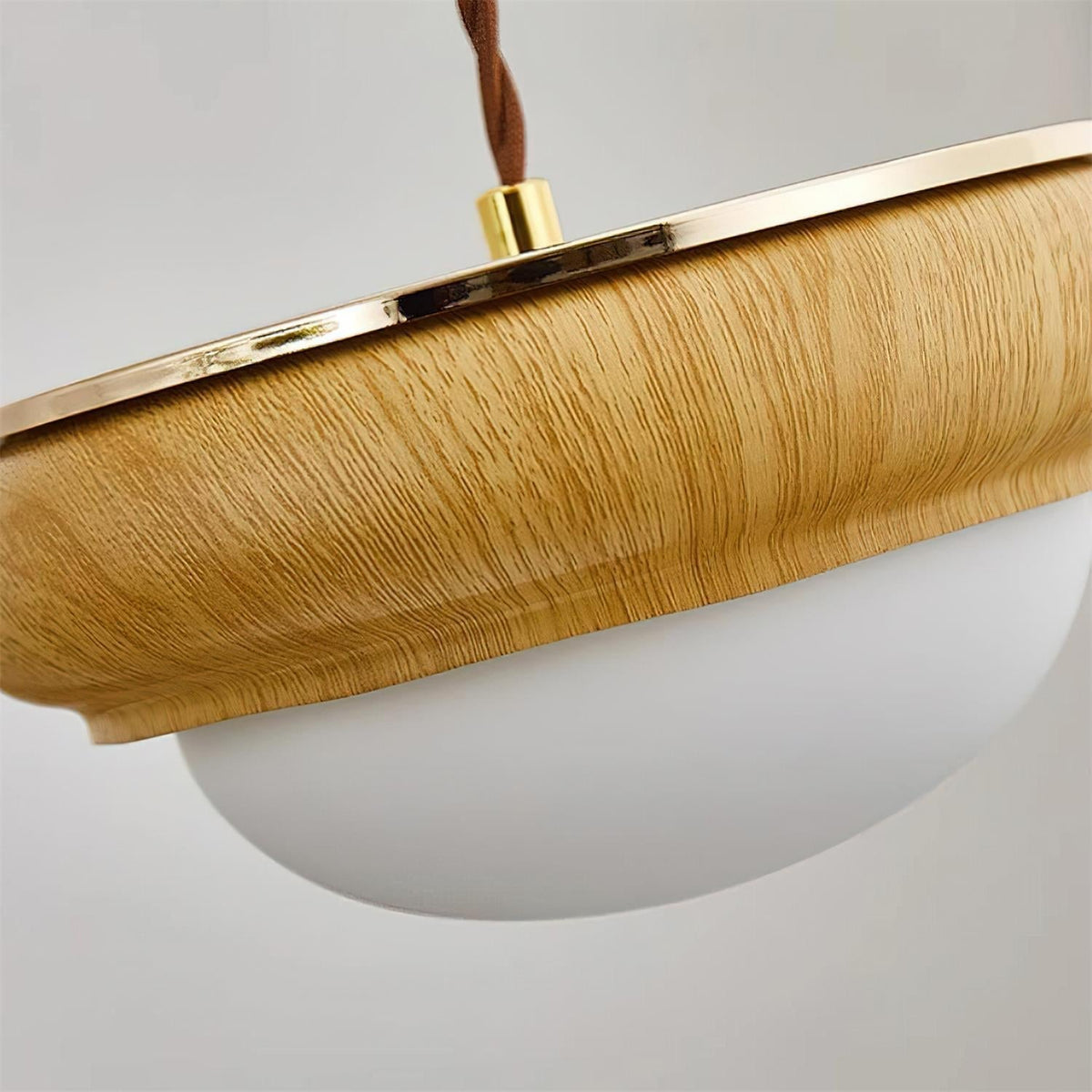 Quillon Wood Ring Pendant Lamp