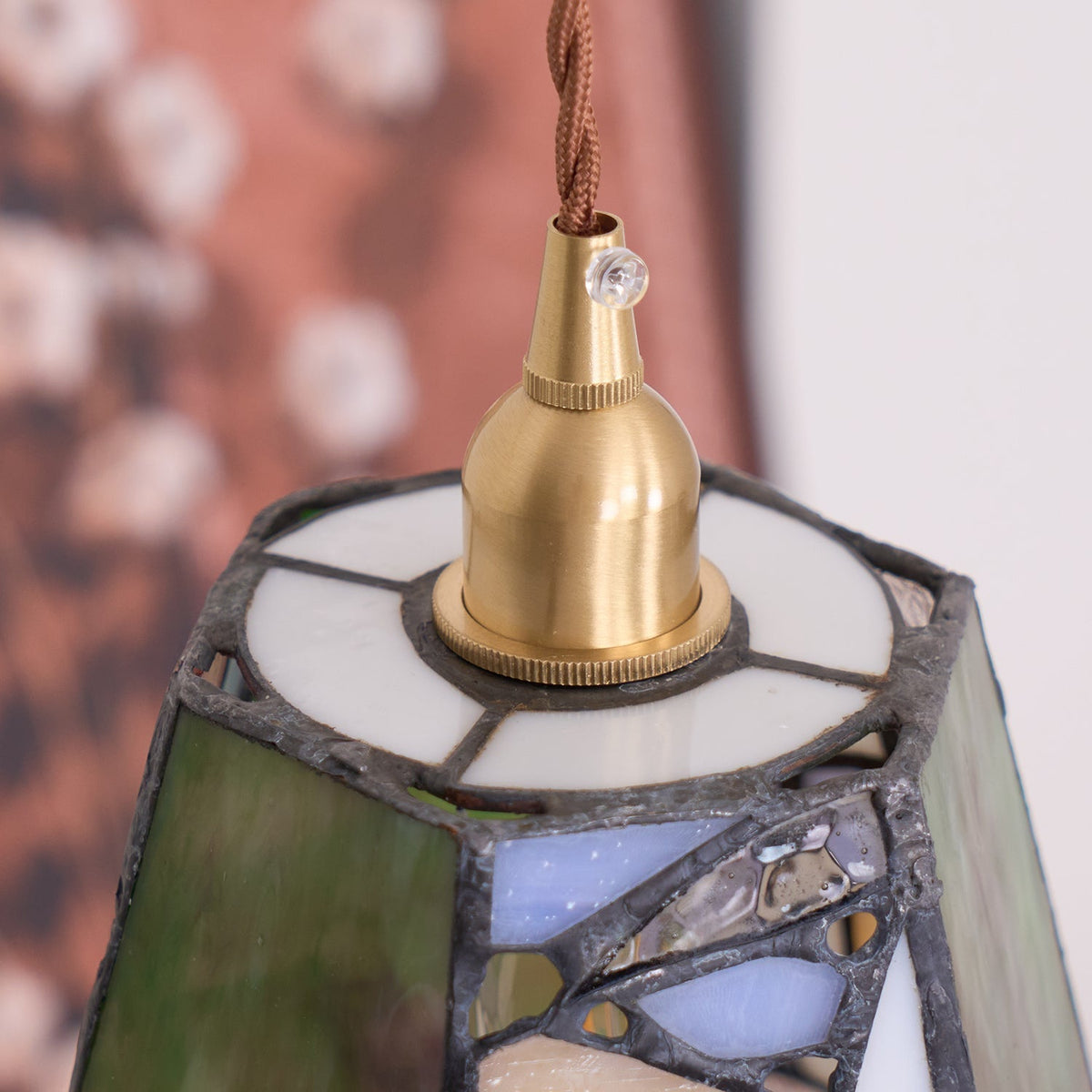 Mavine Tiffany-Style Stained Glass Pendant Light