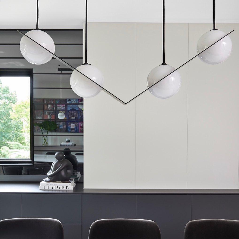 Selan Black Glass Pendant Lamp