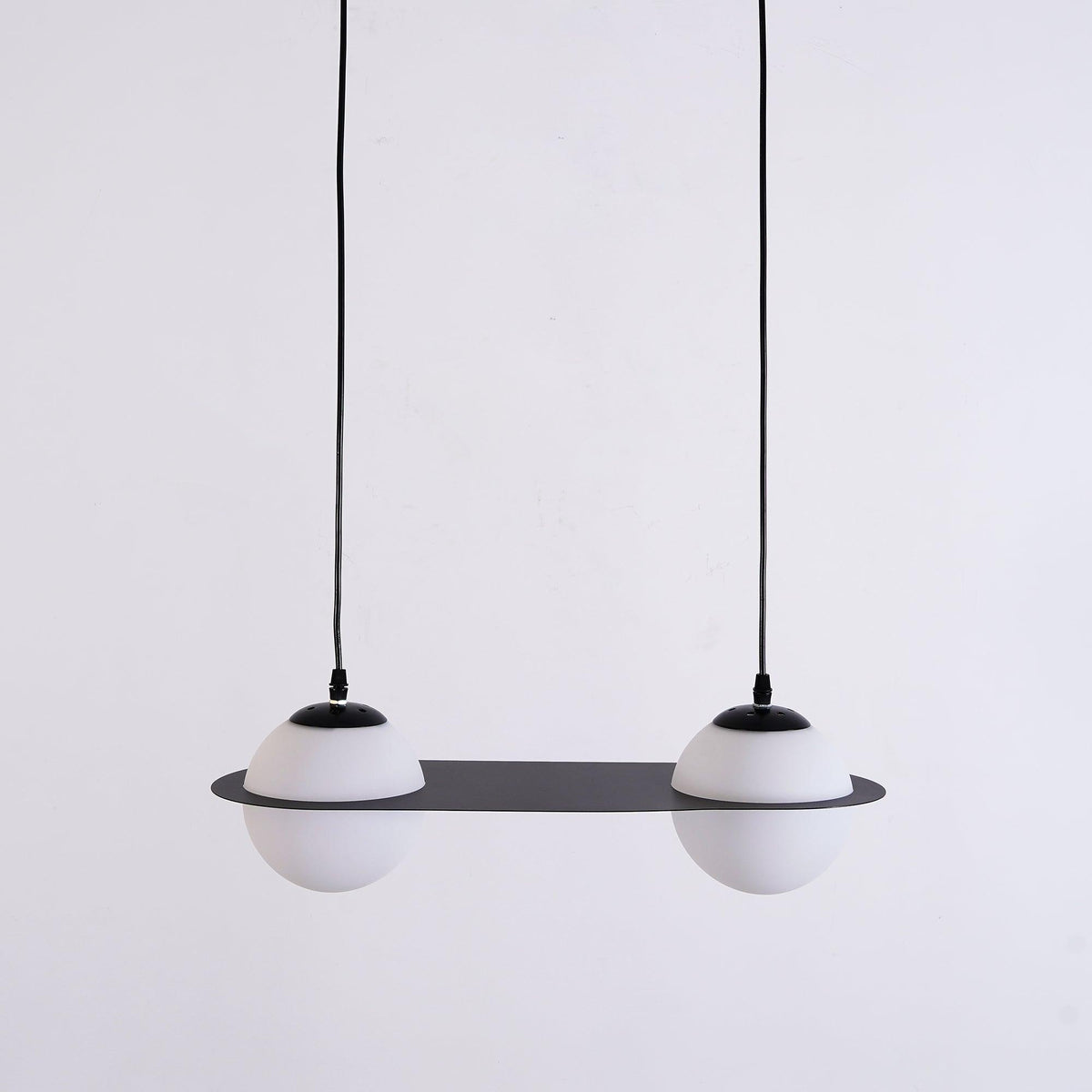 Selan Black Glass Pendant Lamp