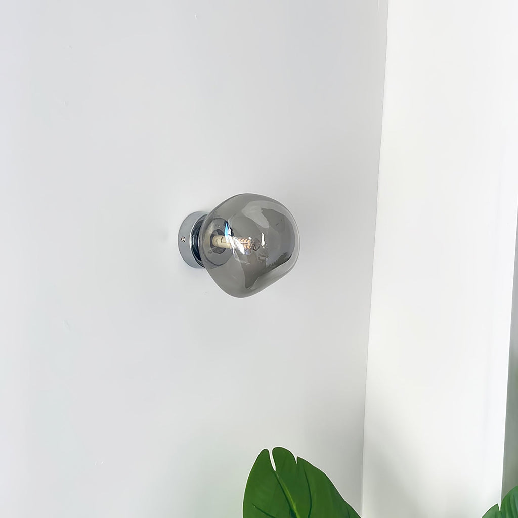Auden Amber Glass Wall Lamp – Elegant Warm Glow Lighting for Stylish Interiors
