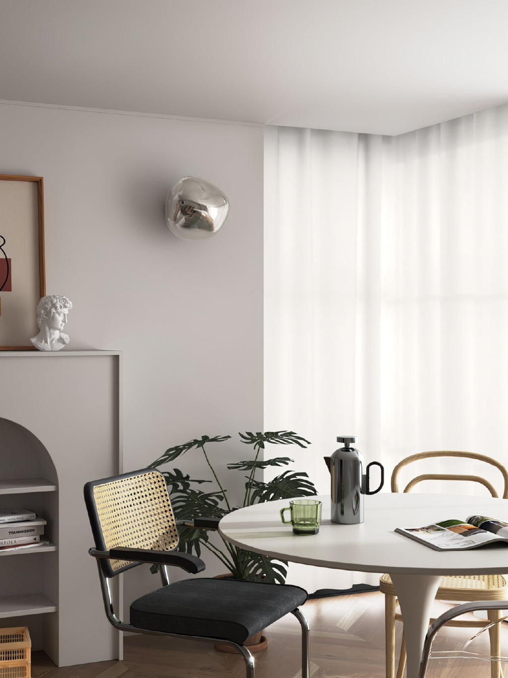 Auden Amber Glass Wall Lamp – Elegant Warm Glow Lighting for Stylish Interiors