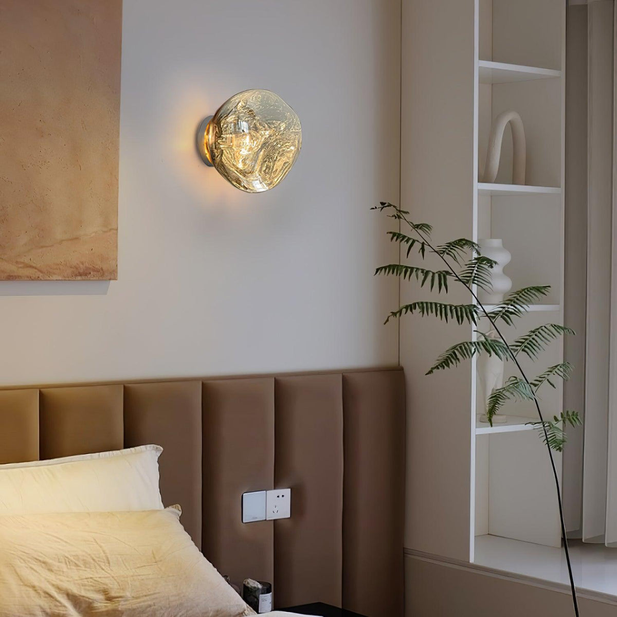 Auden Amber Glass Wall Lamp – Elegant Warm Glow Lighting for Stylish Interiors