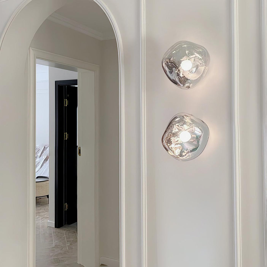 Auden Amber Glass Wall Lamp – Elegant Warm Glow Lighting for Stylish Interiors