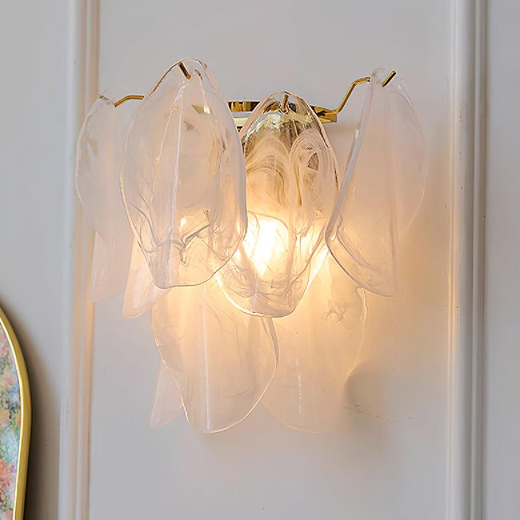 Evelo Petal Glass Wall Lamp – Elegant Floral Accent Lighting