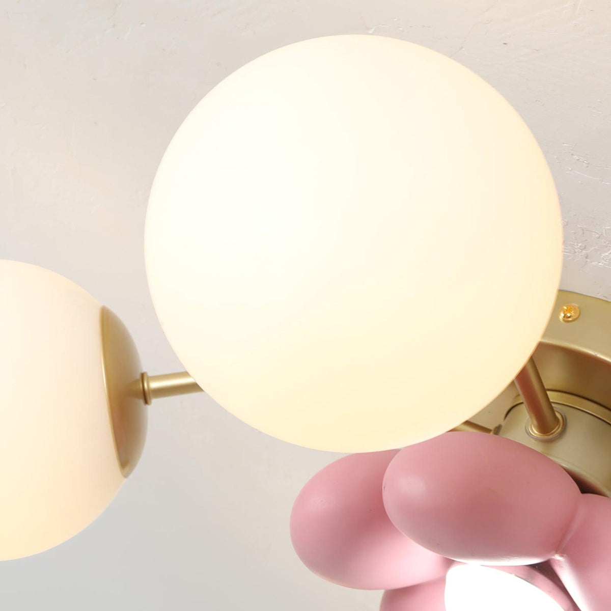 Blossura Pink Petal Ceiling Light