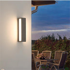Fyra LED Outdoor Wall Light – Elegant Black & White Design