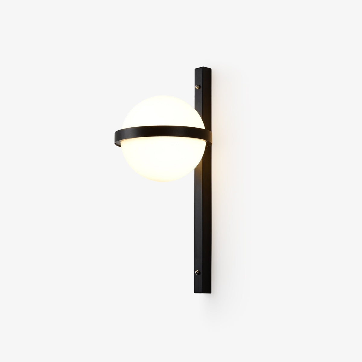 Ray Indoor & Outdoor Wall Light – Stylish Weather-Resistant Lighting for Any Space