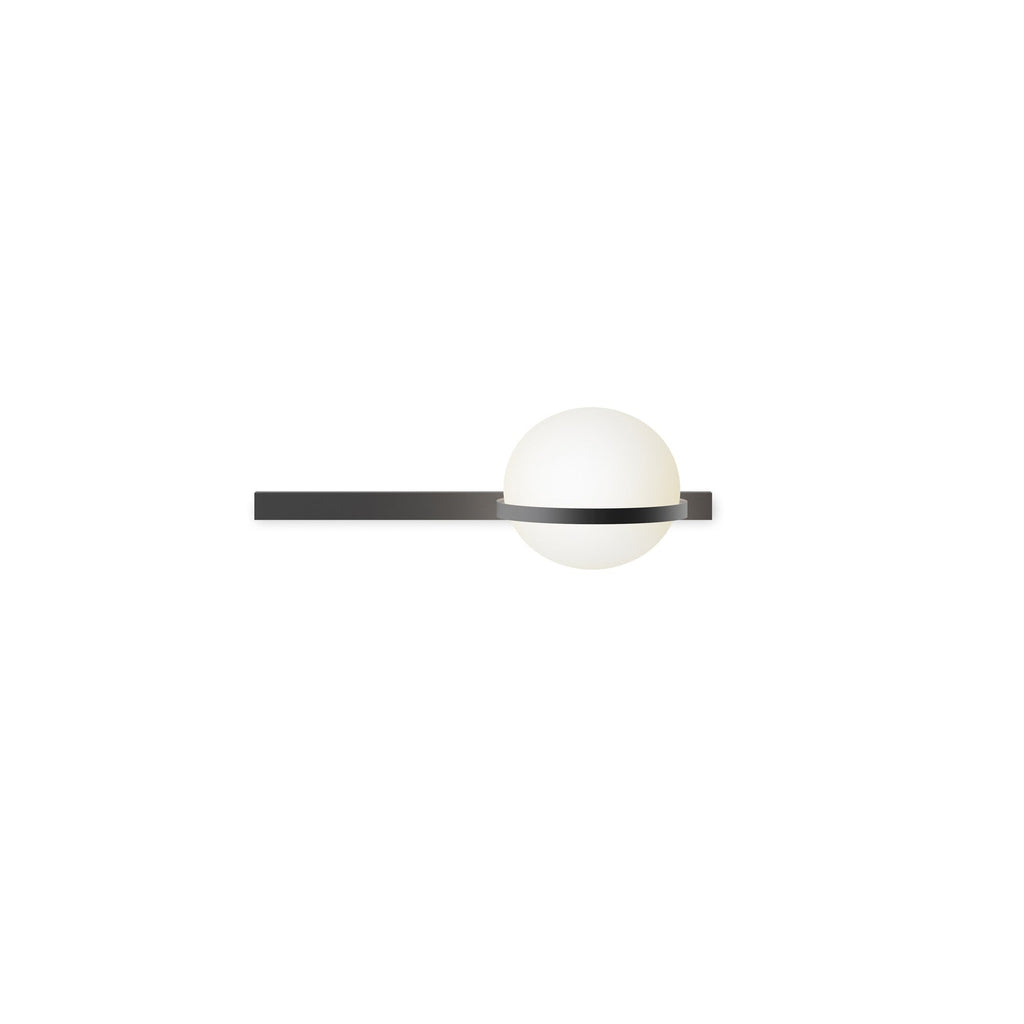 Ray Indoor & Outdoor Wall Light – Stylish Weather-Resistant Lighting for Any Space