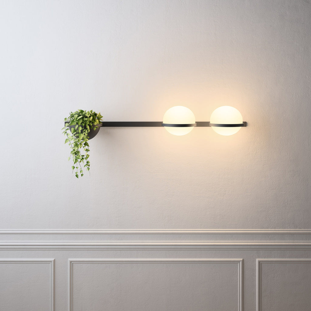 Ray Indoor & Outdoor Wall Light – Stylish Weather-Resistant Lighting for Any Space