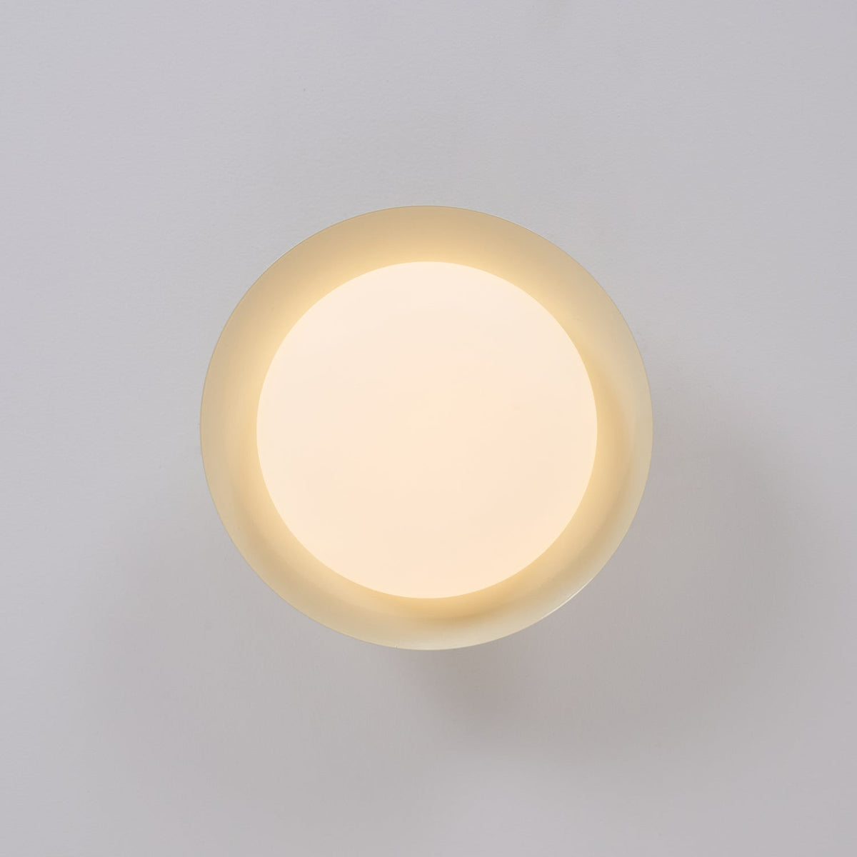 Aurora Ceiling Light Bowl-shaped