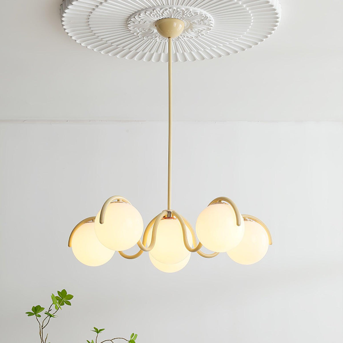 Wryn Curve Linear Chandelier